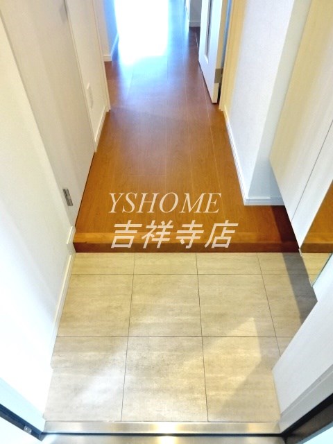 シルフィッド 玄関