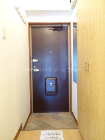 ライムかいぬま 玄関