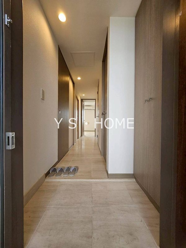 LANAI GRACE KUNITACHI 玄関