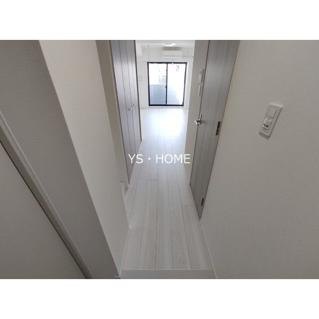 プレール・ドゥーク方南町 玄関