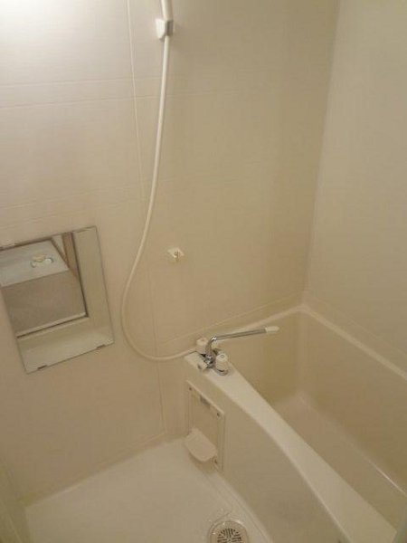 アンプルールフェールKOKI 風呂画像