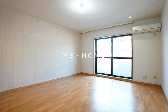 ガーデンクレスト1714 リビング