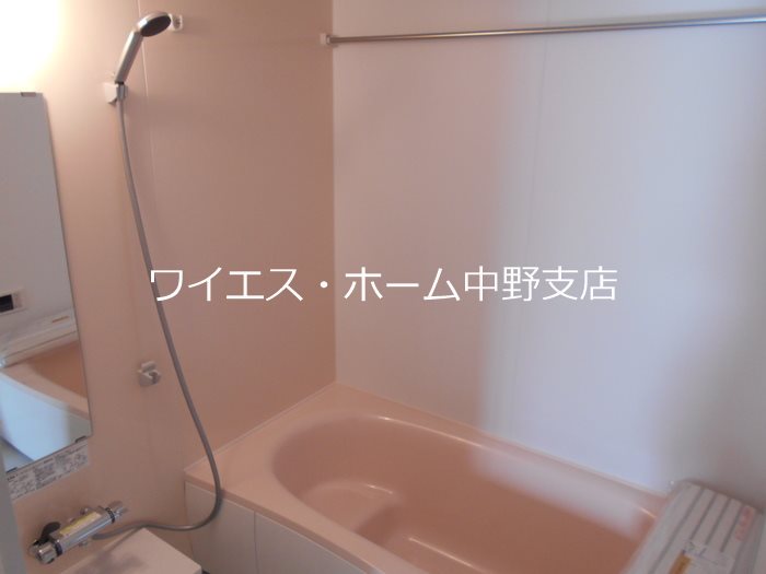 ・レッドアイ 風呂画像