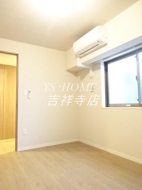 H-スクエア吉祥寺南町 ベッドルーム