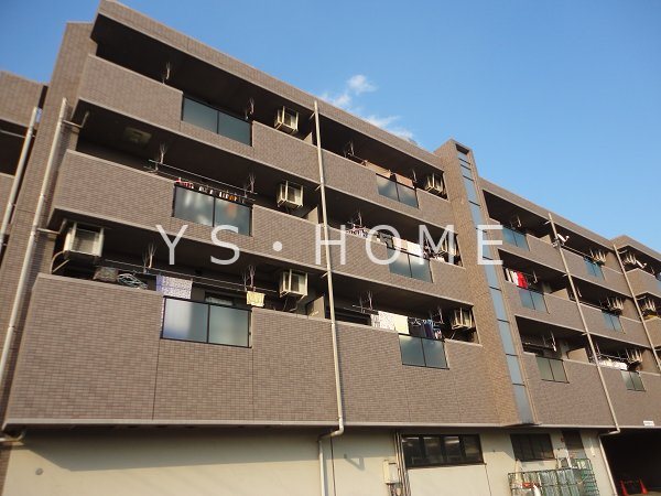 Ｎ．グランドゥール　 外観