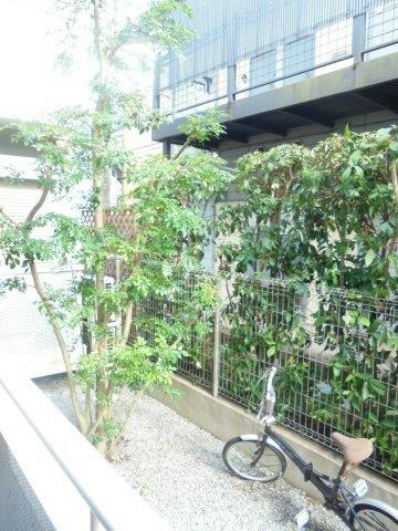 ブロス・Ｆ ベランダ