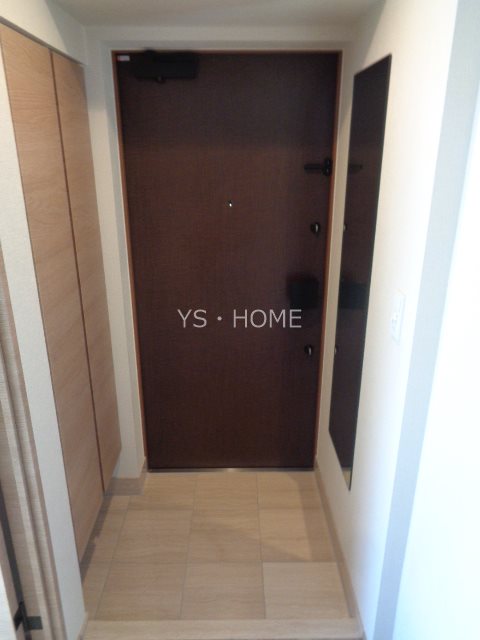 LumiCourt 　MITAKA 玄関