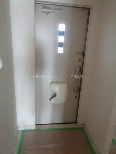 グリシーヌ2 玄関