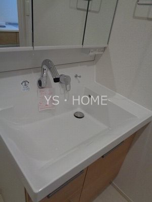 West　Primary その他1