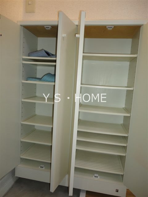 モンシャトー小金井東A棟 玄関