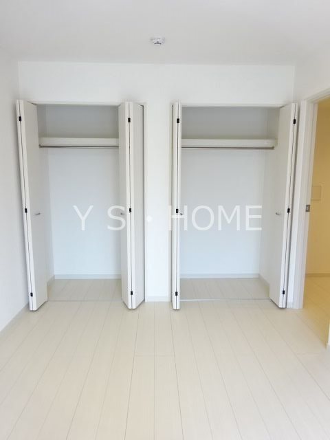 リブリ・COBOREBI その他8