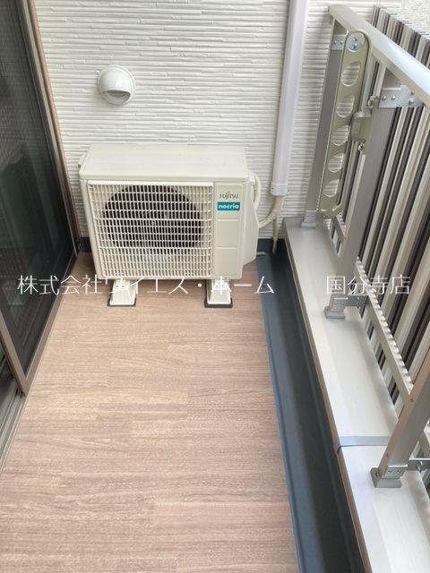 ヴァン・ヴェール鷹の台A ベランダ