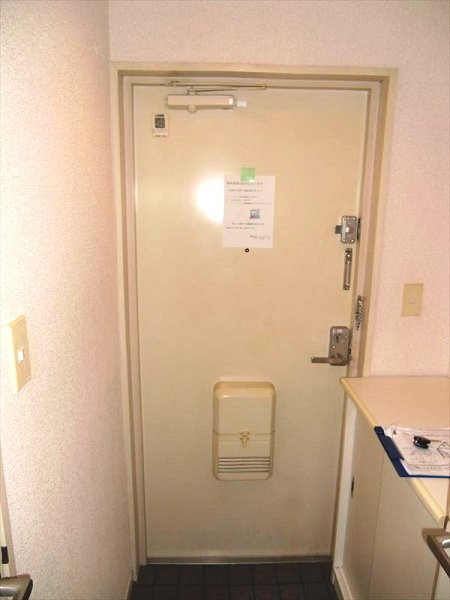 シュロスカー  玄関