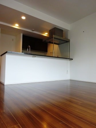 エルデンシア阿佐ヶ谷プラチナム リビング