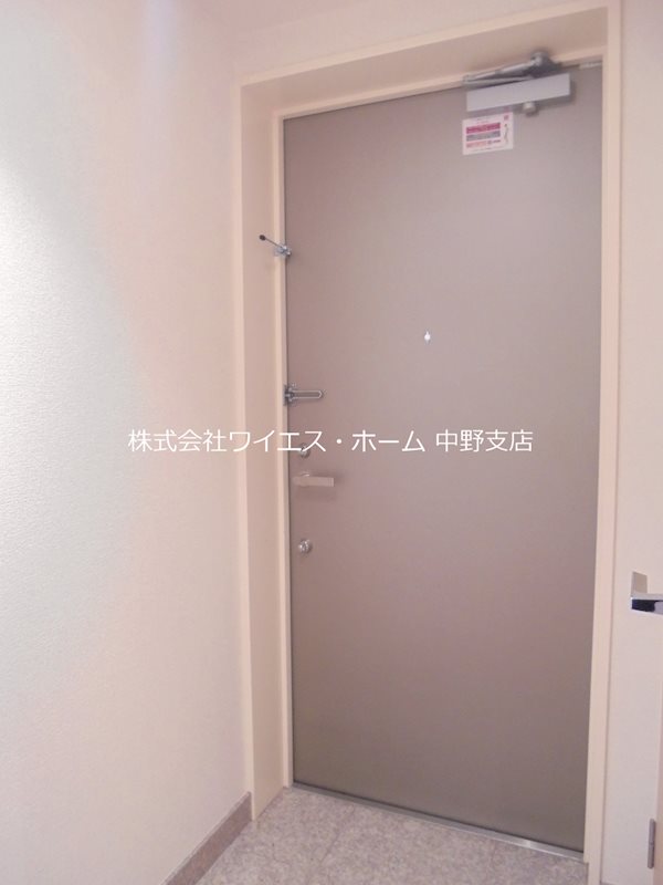 ユニゾンタワー 玄関