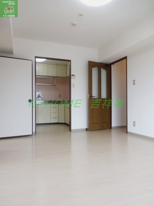 MaCハイムアネックス リビング