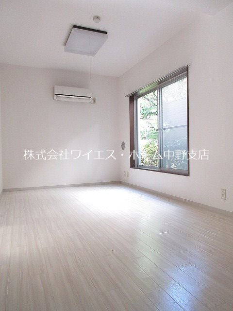 レバランス畑口 リビング