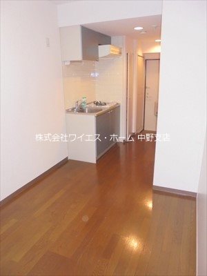 グローリス中野 リビング