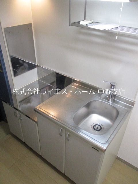 ジュネス  キッチン