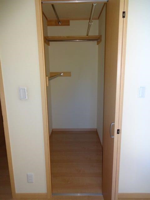 井の頭1-1貸家   その他3