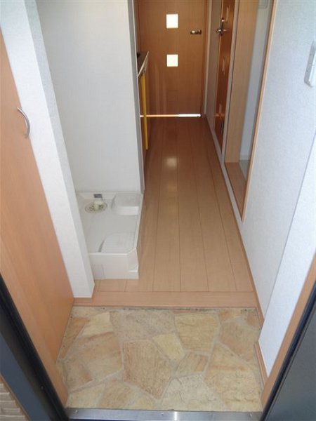 ドゥーピエース 玄関