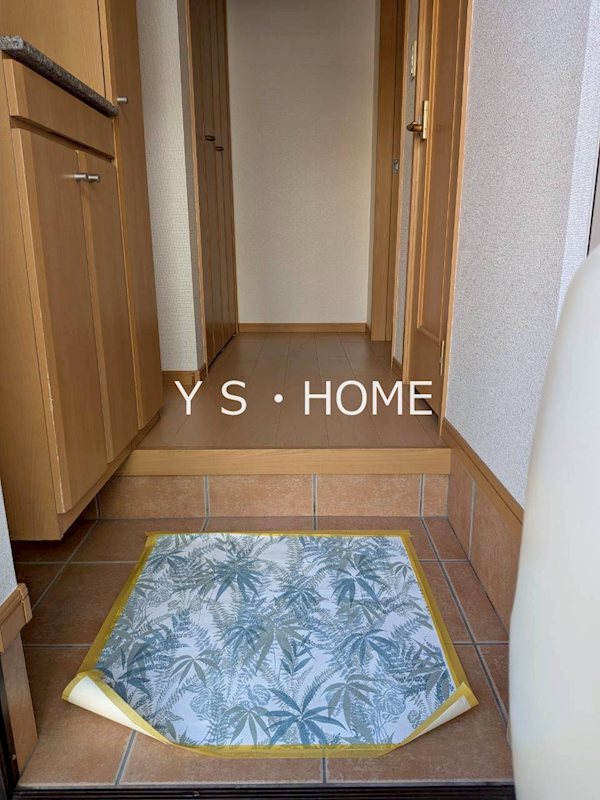 メゾン　ソレイユ 玄関