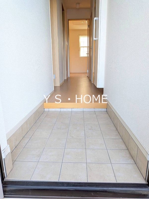 ルシェロ　パラッツォ 玄関