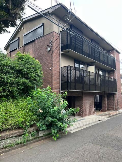 ル・シャグリ 外観