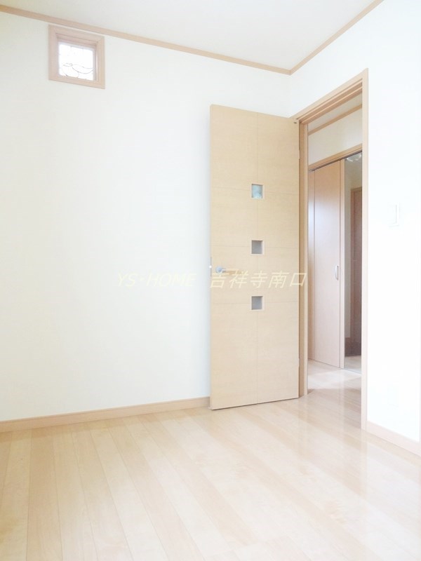 井の頭1丁目貸家  ベッドルーム