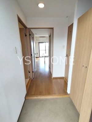 Ｓ・フラット吉祥寺 玄関