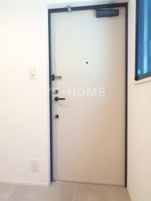 LiveFlat西荻窪  玄関