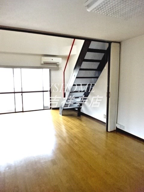 リヴィエールおぎくぼ リビング