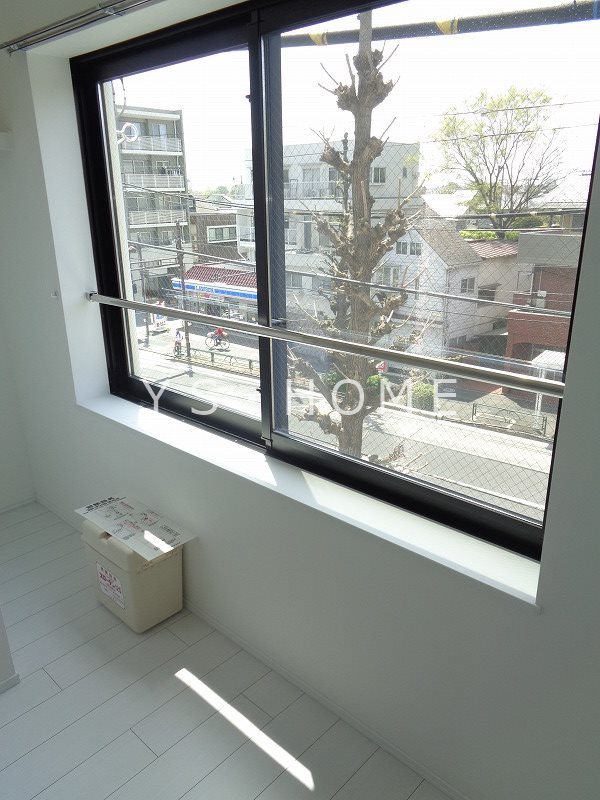 エルファーロ善福寺 ベランダ