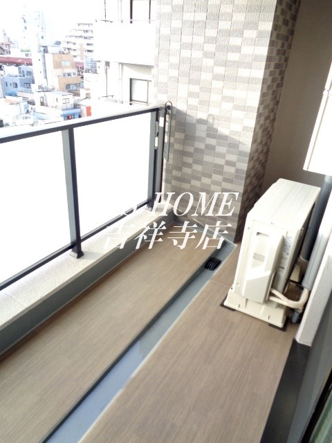 コンフォリア西荻窪 ベランダ