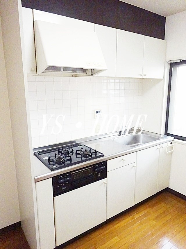 エランヴィタル新中野  キッチン