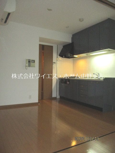 デュオ・スカーラ中野坂上 リビング