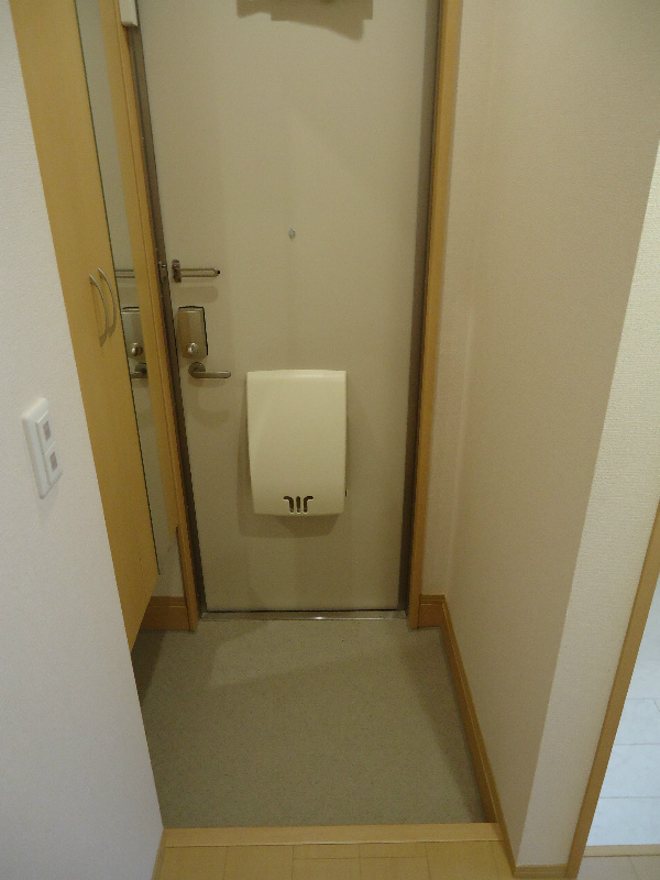 プリムローズ浜田山 玄関