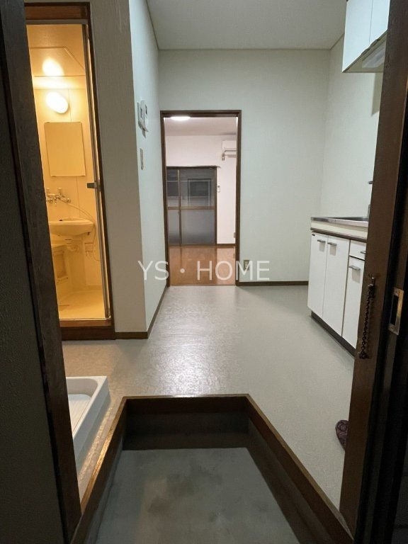 コスモ　ノーマ 玄関