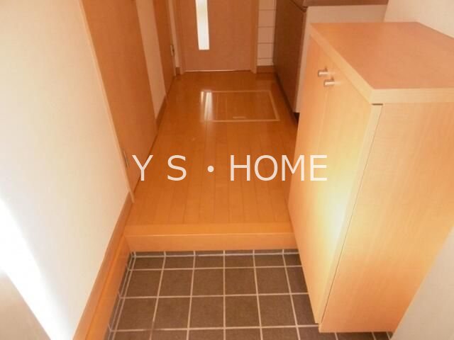 パルフォレスト 玄関