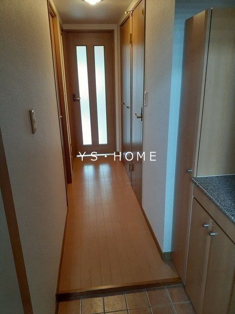 グランツ　モーデ　  玄関