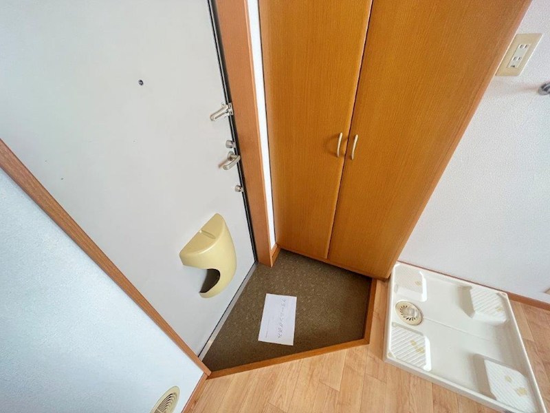 アニスAOBA 玄関