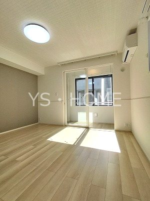 メイ・ガーデンⅡ リビング