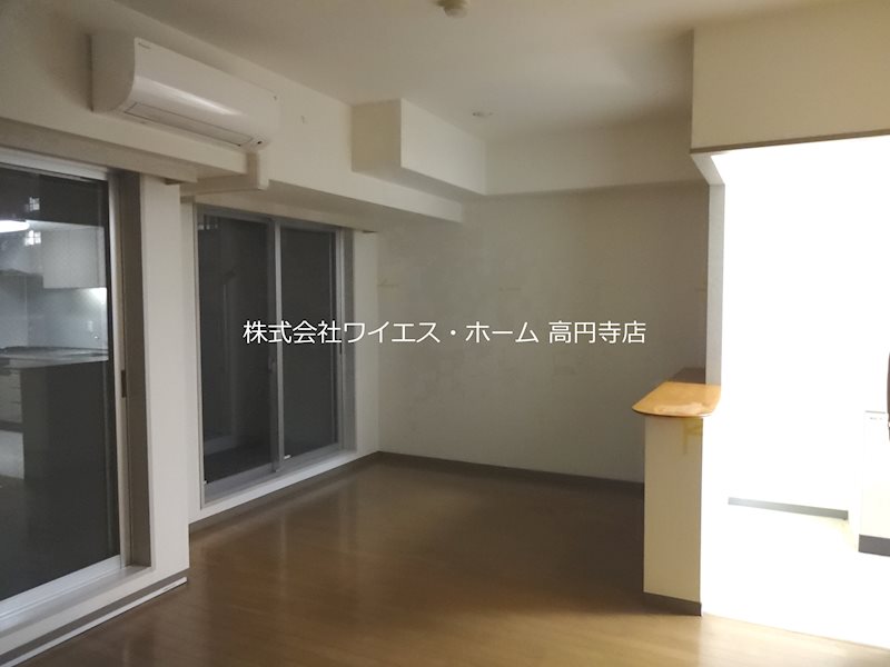 シモンズ中野 リビング