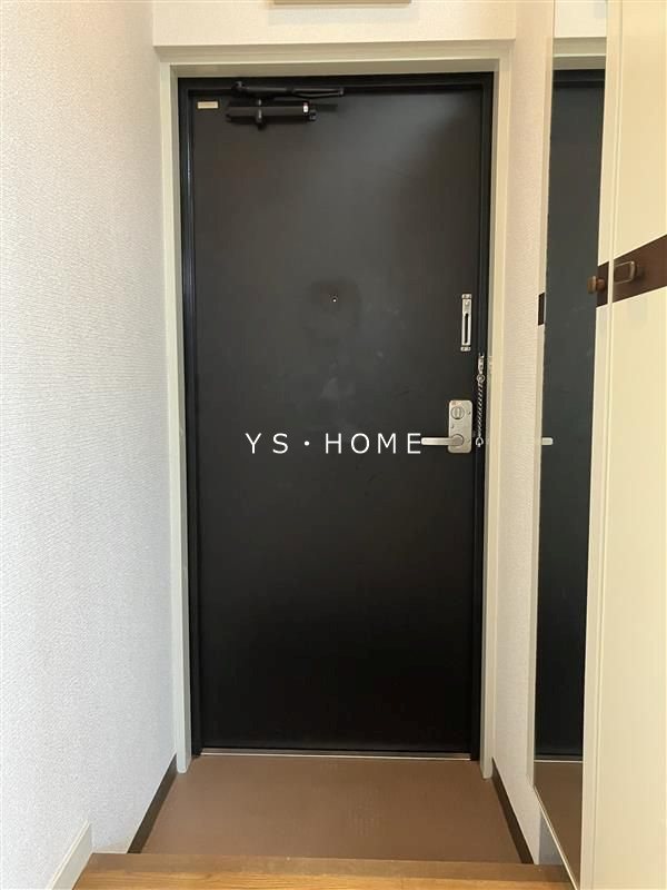 マ・メゾン 玄関