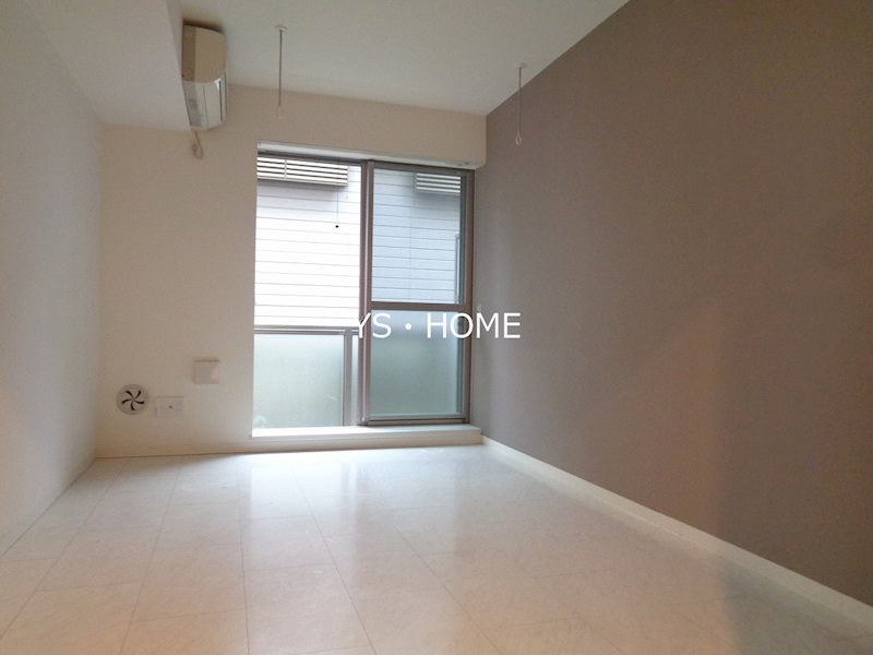 レソム南台   リビング