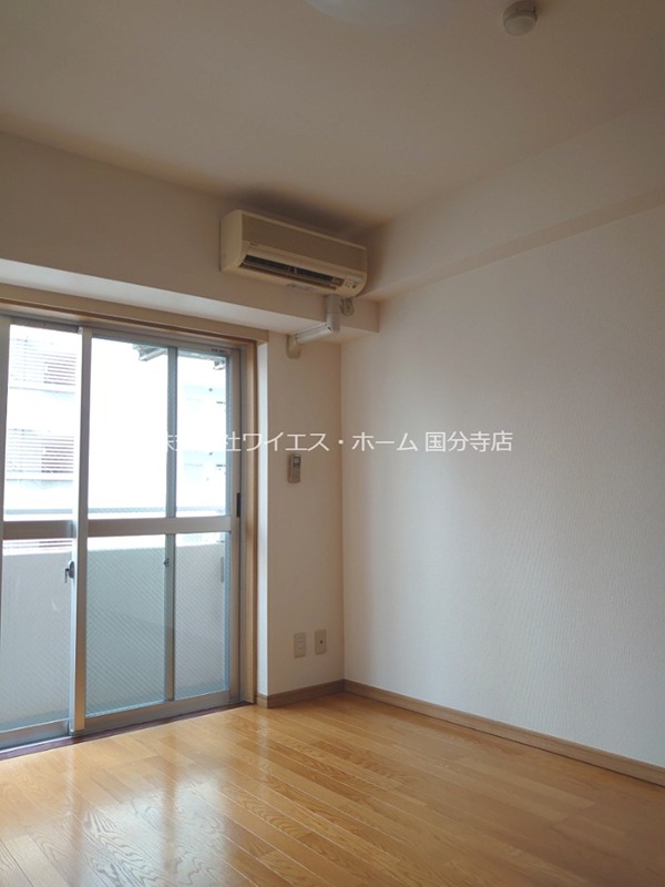 M-10 ベッドルーム