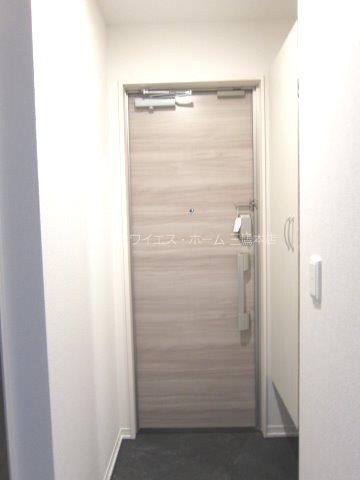 ソレール西久保 玄関