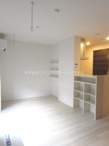 ソレール西久保 リビング