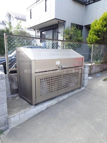 メゾン　アンソレーエ その他外観1