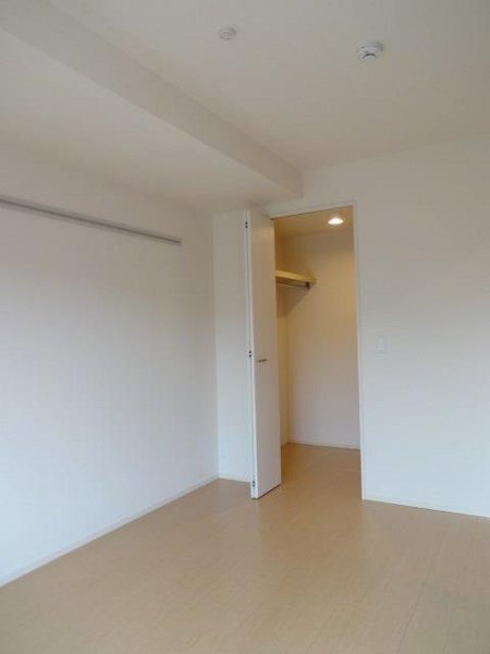 メゾン・ラマージュ  ベッドルーム